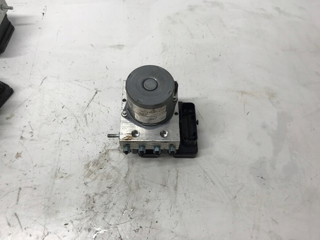  Mercedes A4479001517 ціна, від 363.82 USD