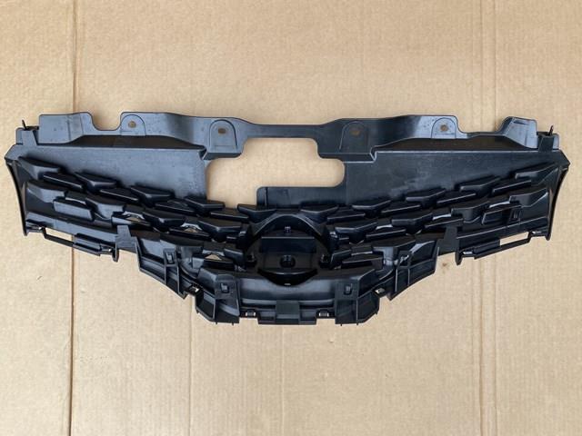 Купити 62310BJ00A Nissan/Infiniti Захисна решітка радіатора