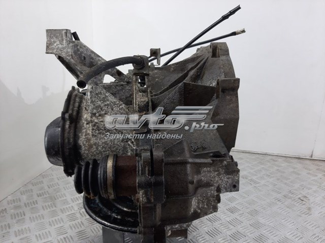 4M5R7002NA Ford 