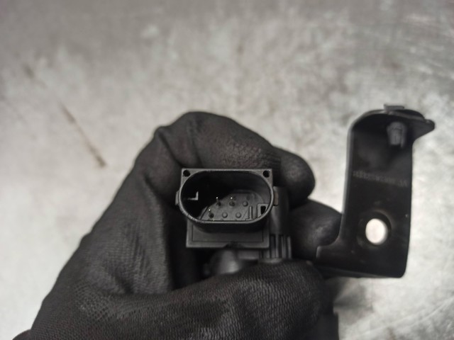 Купити BJ3214B296AB Land Rover 