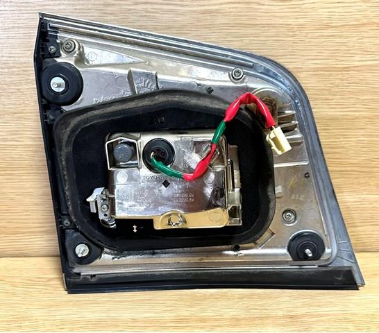Купити 8159060250 Toyota Ліхтар задній лівий, внутрішній