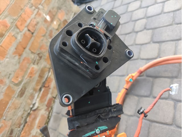 Купити 109301000E Tesla 
