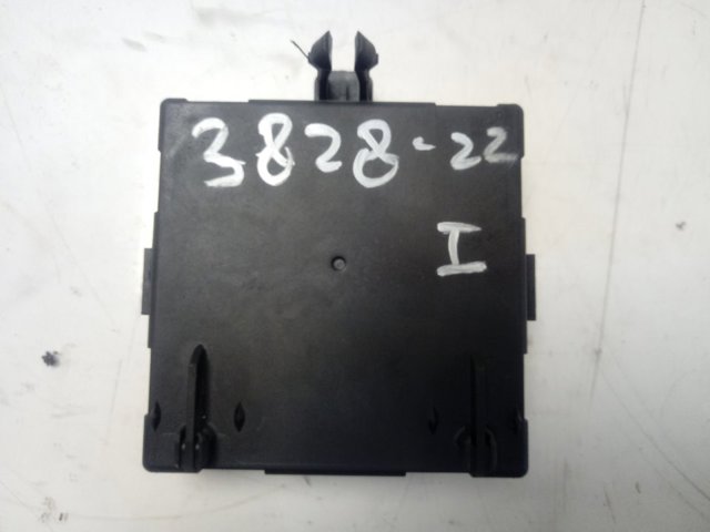  Mercedes A2048701726 ціна, від 40.91 USD