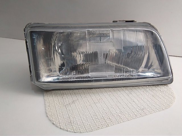 Фара права 35680748 Fiat/Alfa/Lancia