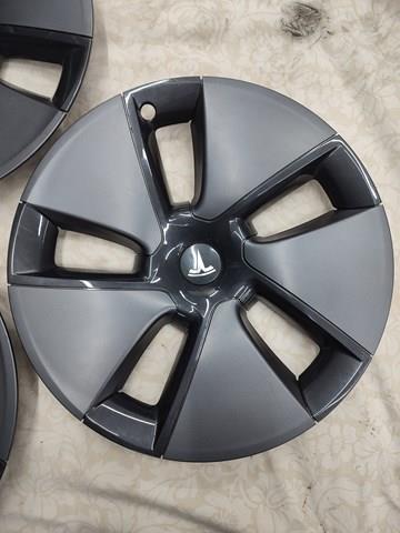 Ковпаки 104427100A Tesla Motors