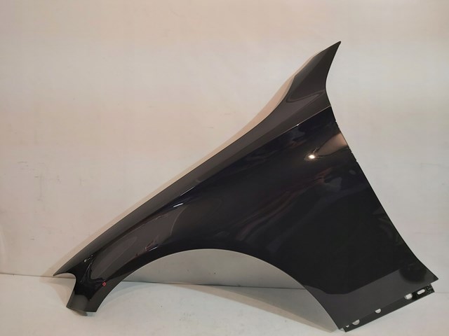 Купити A2058810121 Mercedes 