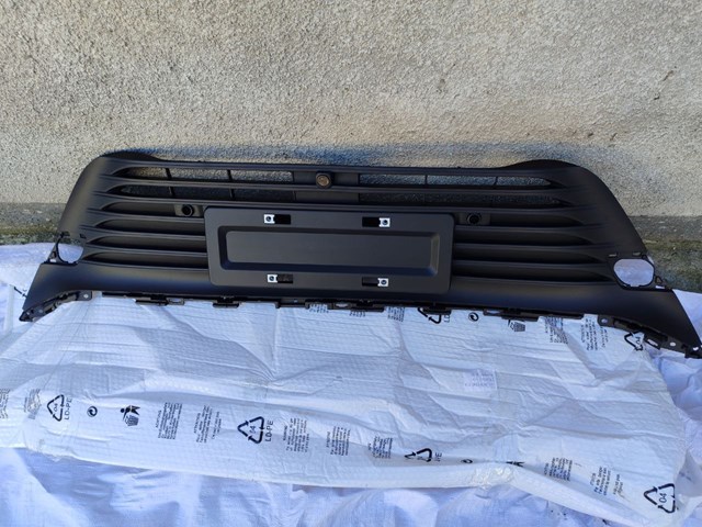 Облицювання радіатора Toyota 5311248420 ціна, від 70.22 USD