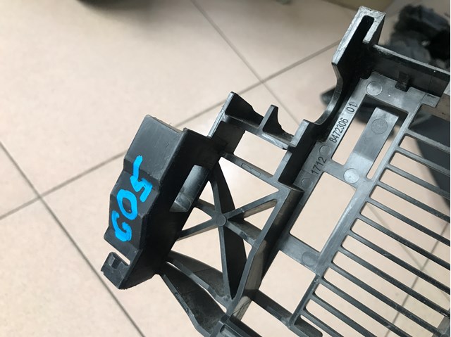 17128472306 BMW 
