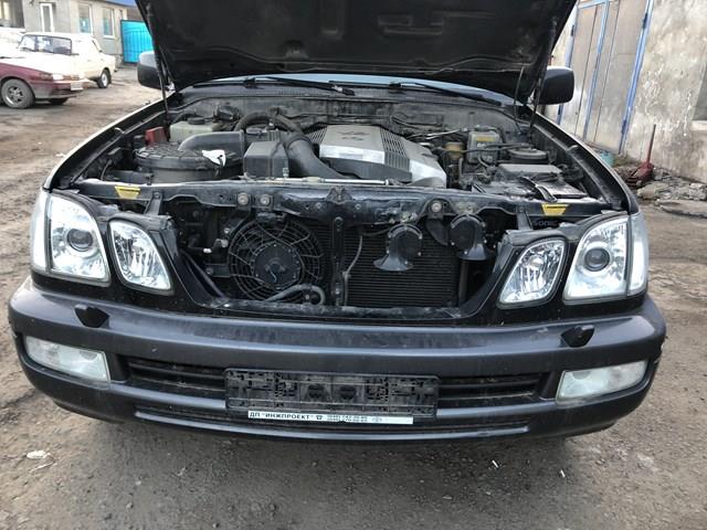 Передній бампер 5211960929 Toyota