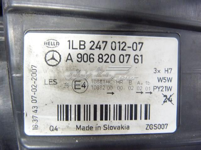 Фара ліва A9068200761 Mercedes