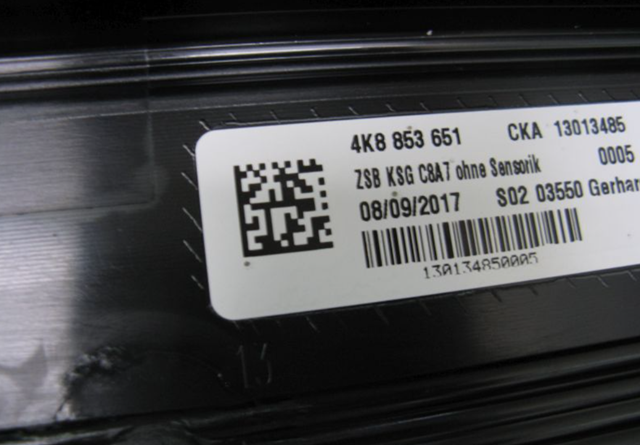 Облицювання радіатора VAG 4K8853651CKA ціна, від 253.39 USD