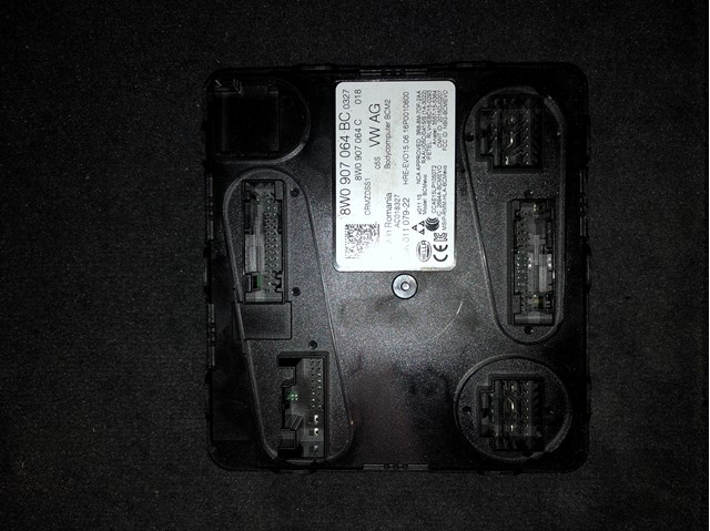 8W0907064BC VAG 