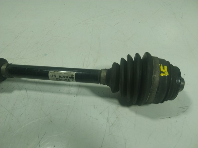 Купити 31608687782 BMW Піввісь права