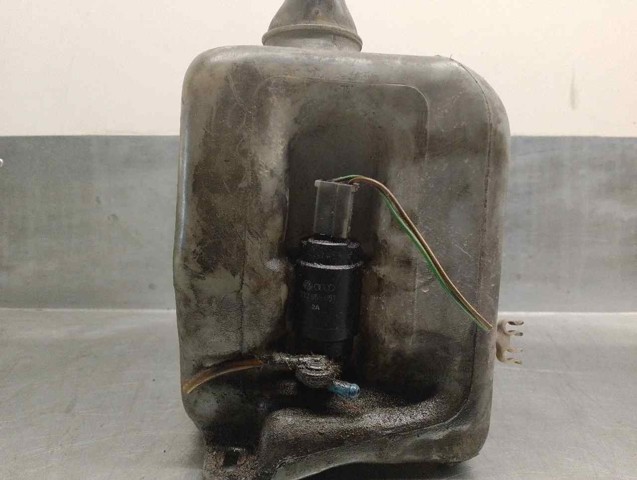 Бачок омивача лобового скла VAG 701955453 ціна, від 2.82 USD