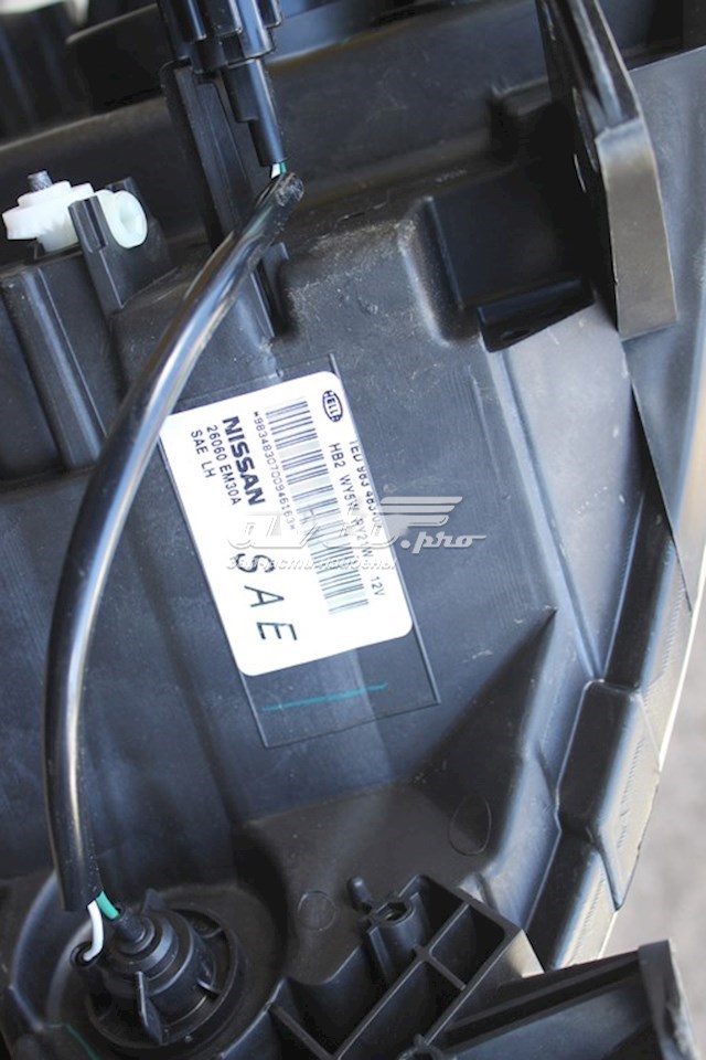 Фари Nissan/Infiniti 26060EM30A ціна, від 55.25 USD