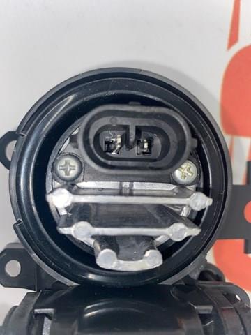 Купити 2615000Q0B Nissan/Infiniti Протитуманка права
