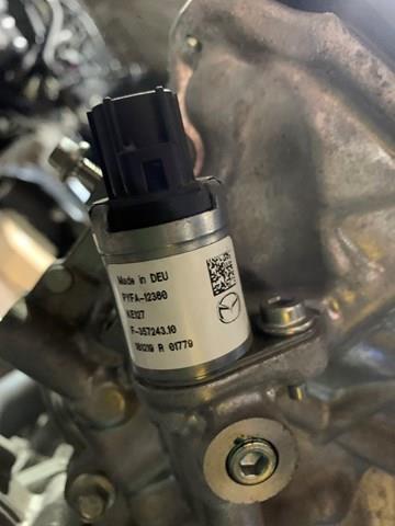 PYFA12360 Mazda Клапан електромагнітний положення розподільного