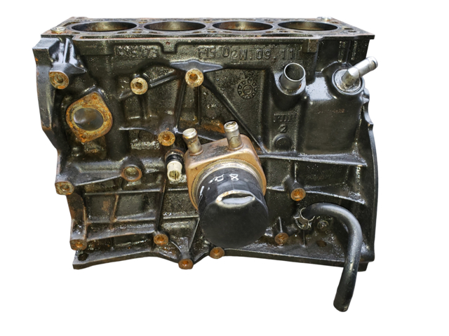 F9QB Suzuki Мотор в зборі