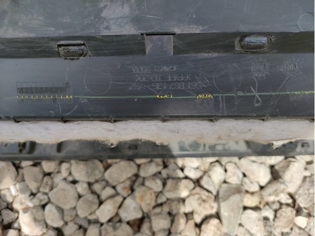 561857097N VAG 