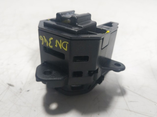 Купити LR046954 Land Rover 