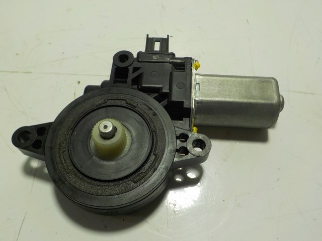 Купити CM012040 Mazda 