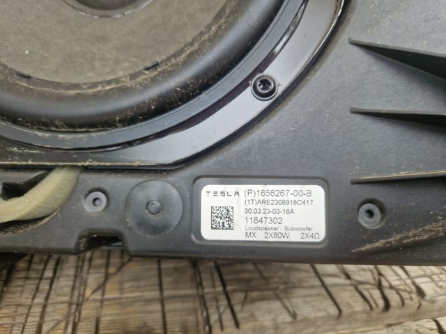 Сабвуфер Tesla 165626700B ціна, від 126.98 USD