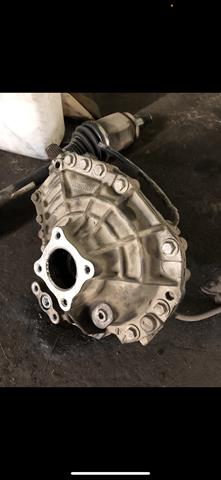 LR066513 Land Rover Міст передній