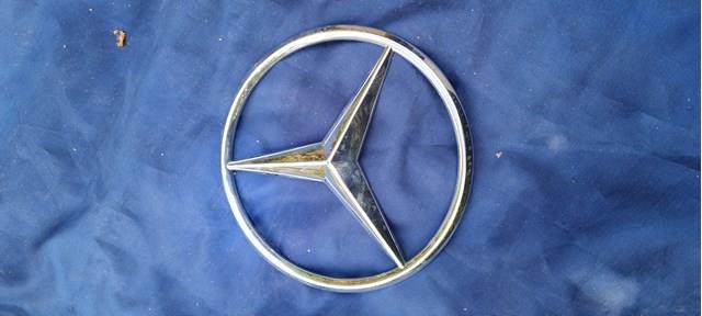 A0008179500 Mercedes Емблема решітки радіатора