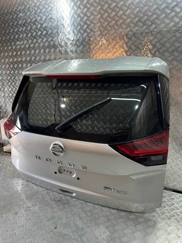 Купити 9001A6RC0A Nissan/Infiniti Задня ляда