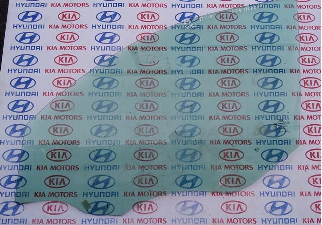 Скло передніх дверей, лівою 824112P011 Hyundai/Kia