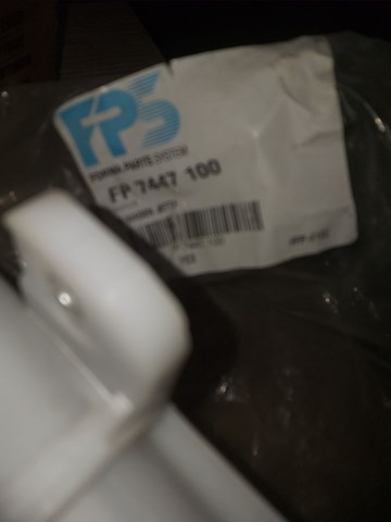 Бачок омивача FP7447100 FPS