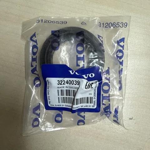 32240039 Volvo 