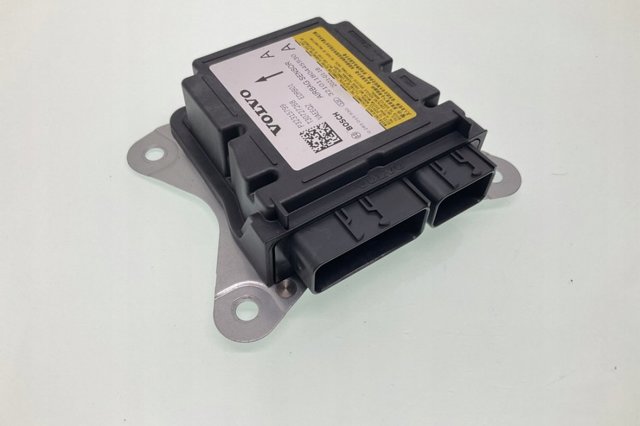 32315799 Volvo Приладова панель