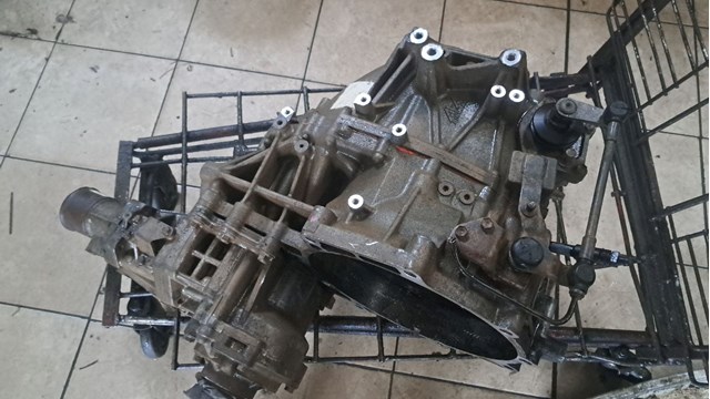 МКП в зборі Mitsubishi Outlander II XL позашляховик (CWW) (2005 - 2012) ціна, від 798.57 USD