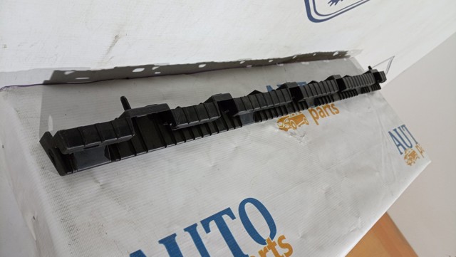  Volvo 32216523