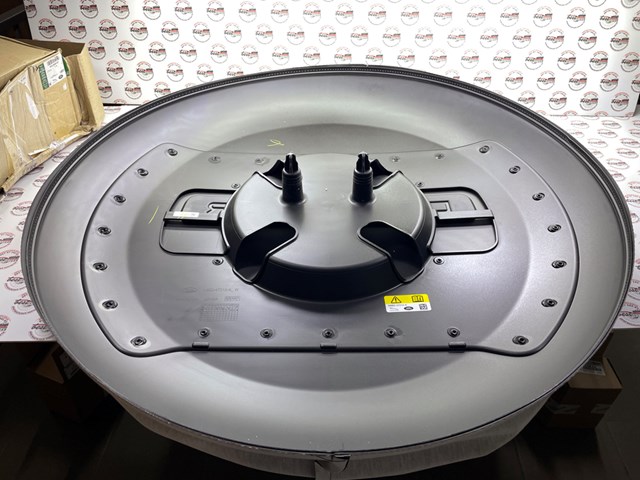 VPLEW0157 Land Rover Кришка люка запасного колеса