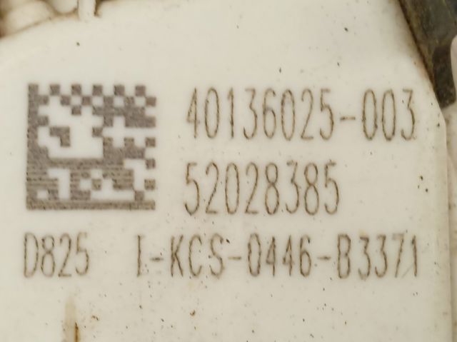 52028385 Chrysler 
