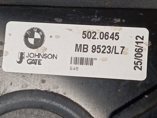 7608407 BMW 