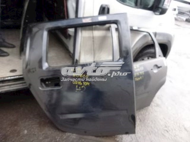 Двері задні, праві Hummer H2 позашляховик (2002 - 2009) ціна, від 253.40 USD