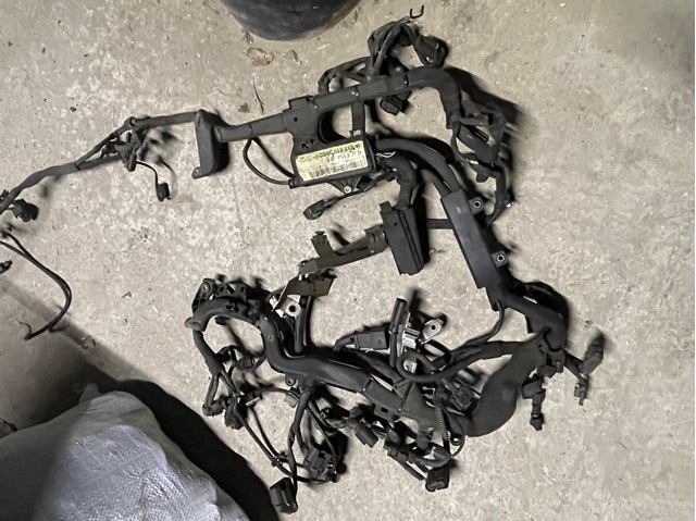 Джгут проводів моторного відсіку Mercedes A2730103002