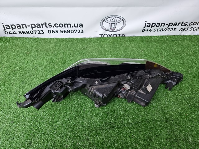 Купити 8118533D30 Toyota 