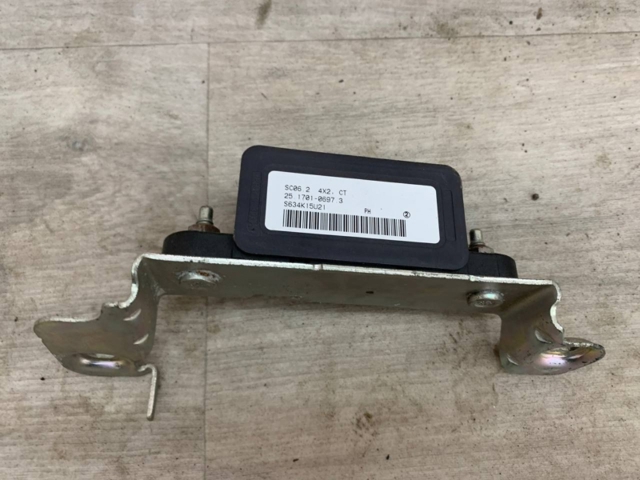  Chrysler P56038985AA