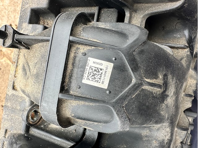 Впускний колектор CJ5E9424CA Ford