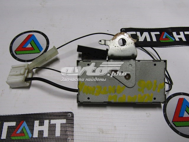 8630033300 Toyota Антена на дах