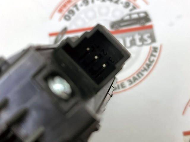 Купити A2049058502649107 Mercedes Кнопка блокування дверей