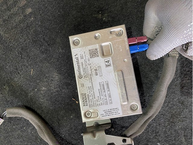 Купити 282756RR2A Nissan/Infiniti 
