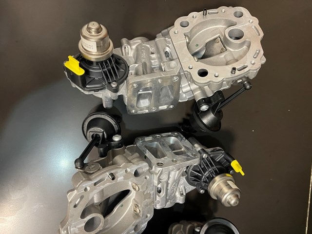 Клапан EGR рециркуляції газів Ford GK2Q9U466AD