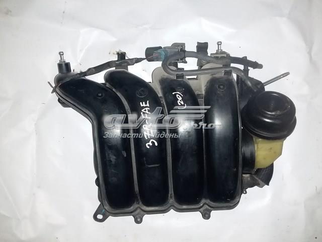 Колектор впускний Toyota RAV4 III