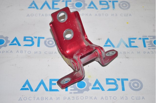 KD5372240A Mazda Петля заднтої двері, правої