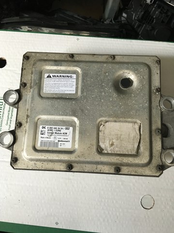 0004463454 Mercedes 